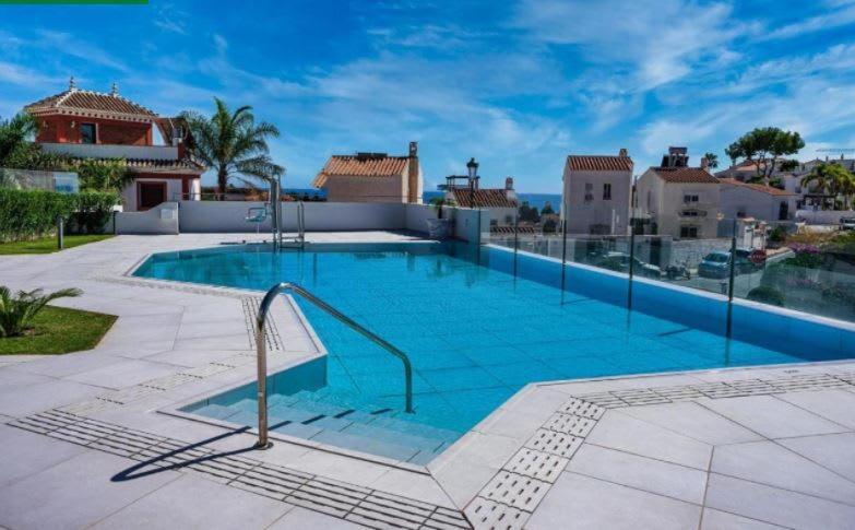 Royal Palm 22 Luxurious 3 Bedroom Penthouse Nerja Esterno foto