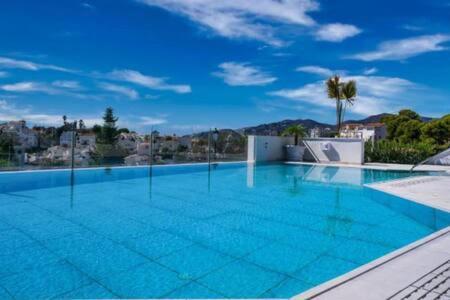 Royal Palm 22 Luxurious 3 Bedroom Penthouse Nerja Esterno foto