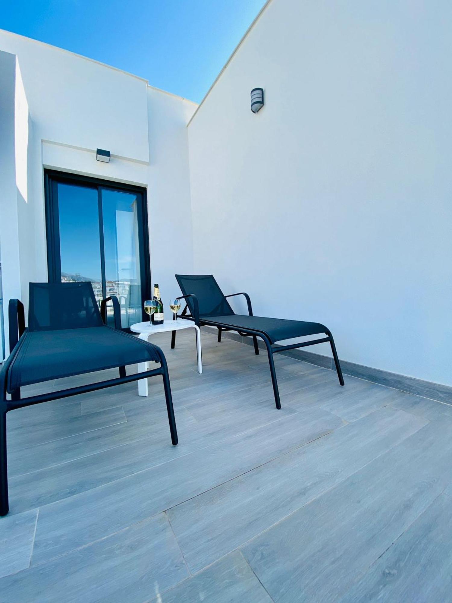 Royal Palm 22 Luxurious 3 Bedroom Penthouse Nerja Esterno foto
