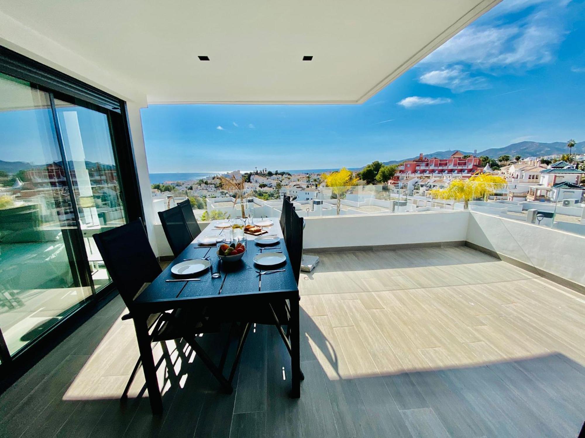 Royal Palm 22 Luxurious 3 Bedroom Penthouse Nerja Esterno foto